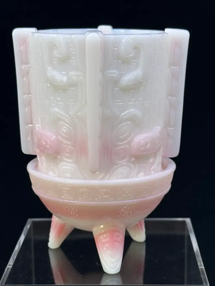 Fenton Art Glass Rosalee Chou Ting Ceremonial Fairy Light