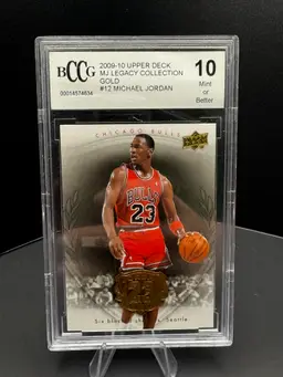 BCCG 10 2009-10 Michael Jordan MJ Legacy Collection Gold Card #12