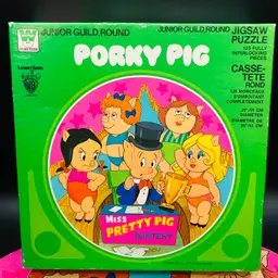 Vintage 1979 Porky Pig Round Jigsaw Puzzle: 125 pcs Complete - Petunia Beauty Contest