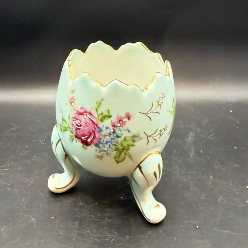 Vintage Napcoware Flowered Porcelain Cracked Egg Vase
