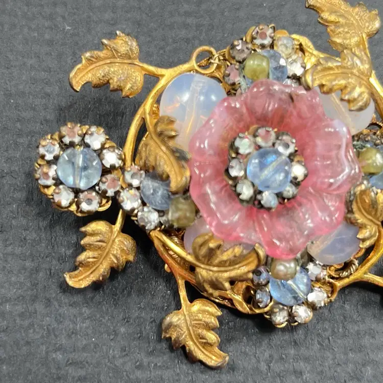 Miriam Haskell Pink Flower With Glass Beads And Clear Rhinestones And Fold Tone Leaves, Vintage Miriam Haskell Designer Costumer Jewelry, Miriam Haskell Brooch, Wire Wrapped And Prong Set