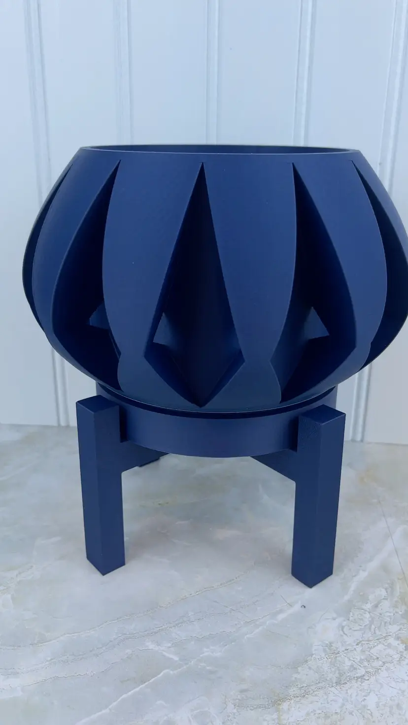 Indoor Flower Pot with Drainage Holes and Saucer, The Moki Planter Pot with Stand, 3D Printed Planter, Modern Home Decor, Ecofriendly