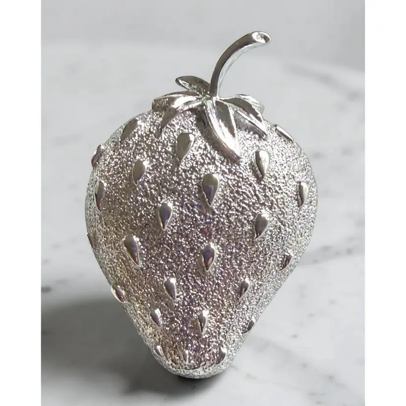 Sara Coventry Silver Tone Strawberry Brooch - 2” x 1.5”