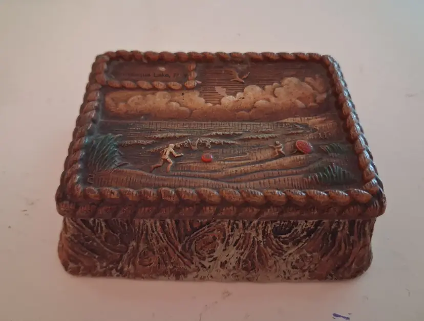 Vintage Syroco Wood Composite Souvenir Box Lake Chautauqua 4" x 3"