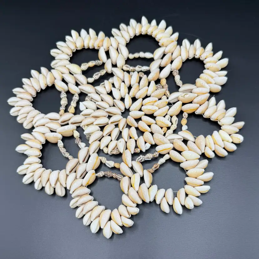 Vintage Hawaiian Cowrie Shell Trivet Coaster 10” Boho Coastal Decor Plant Base