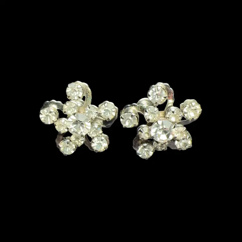 Vintage Clear Rhinestone Screw Back Earrings