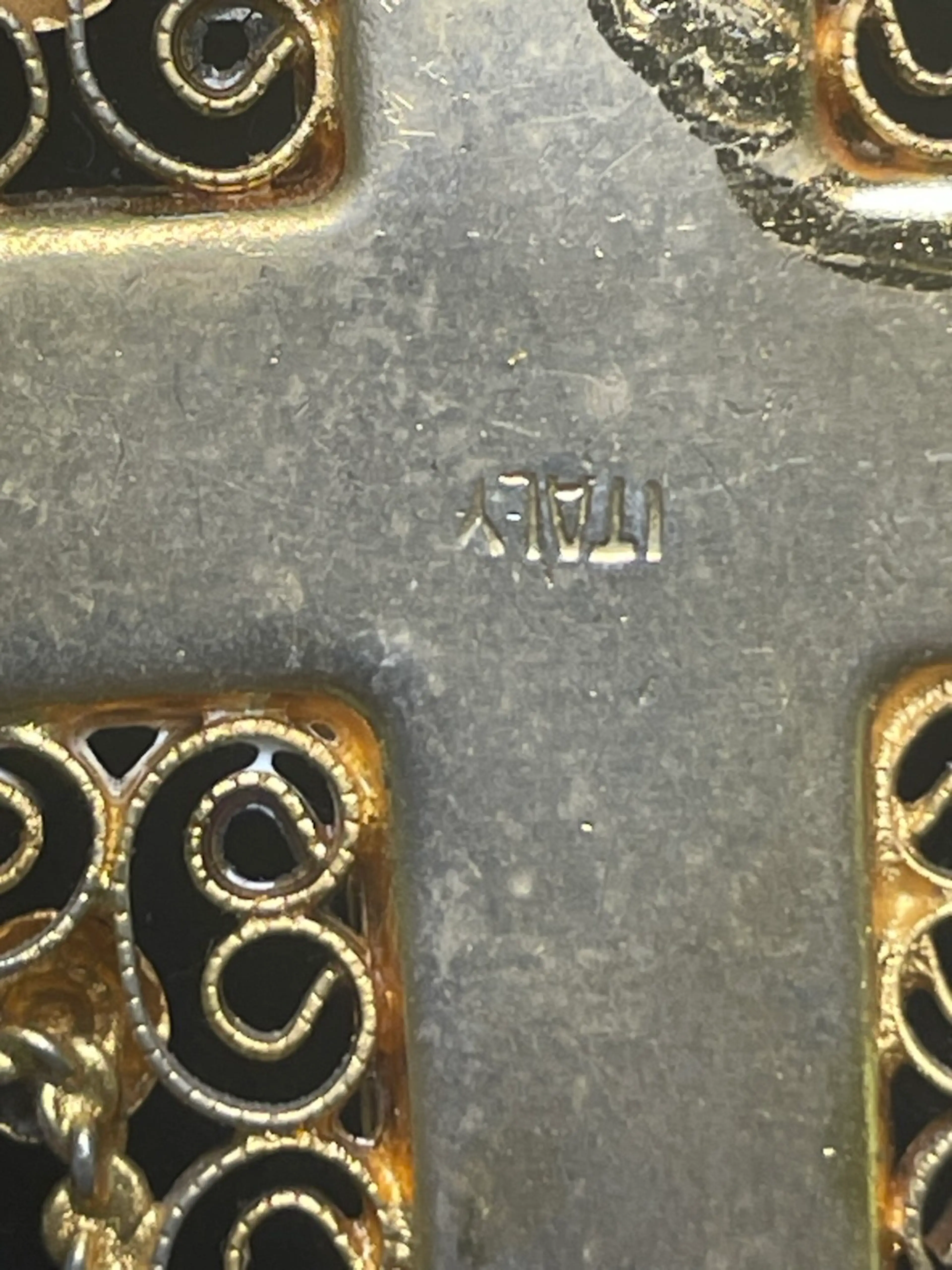 Image 4 of 6