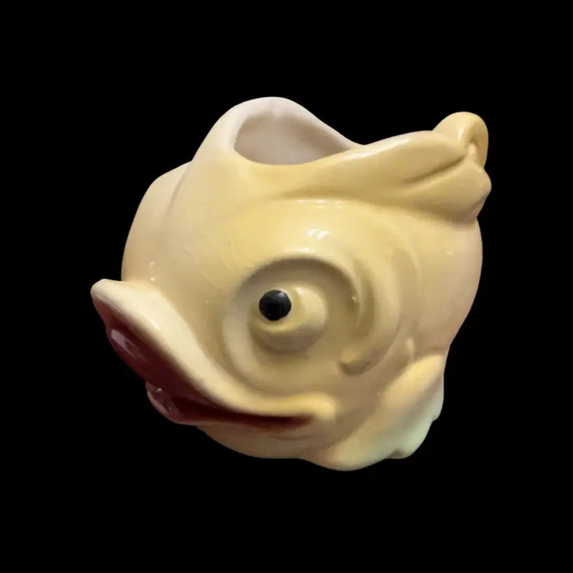 Royal Copley Ceramic Big Lips Yellow Goldfish Planter 3.5” X 6”