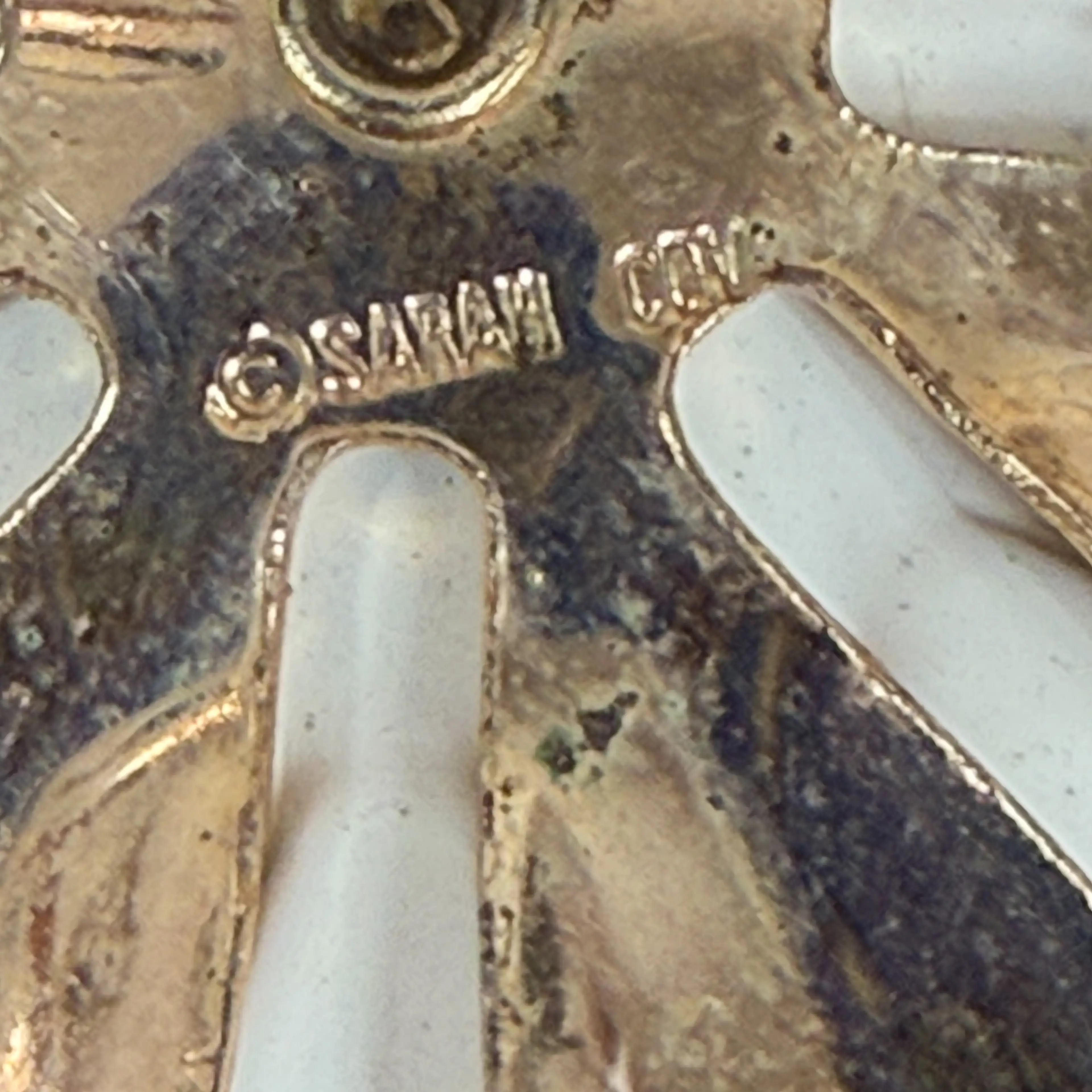 Image 3 of 3