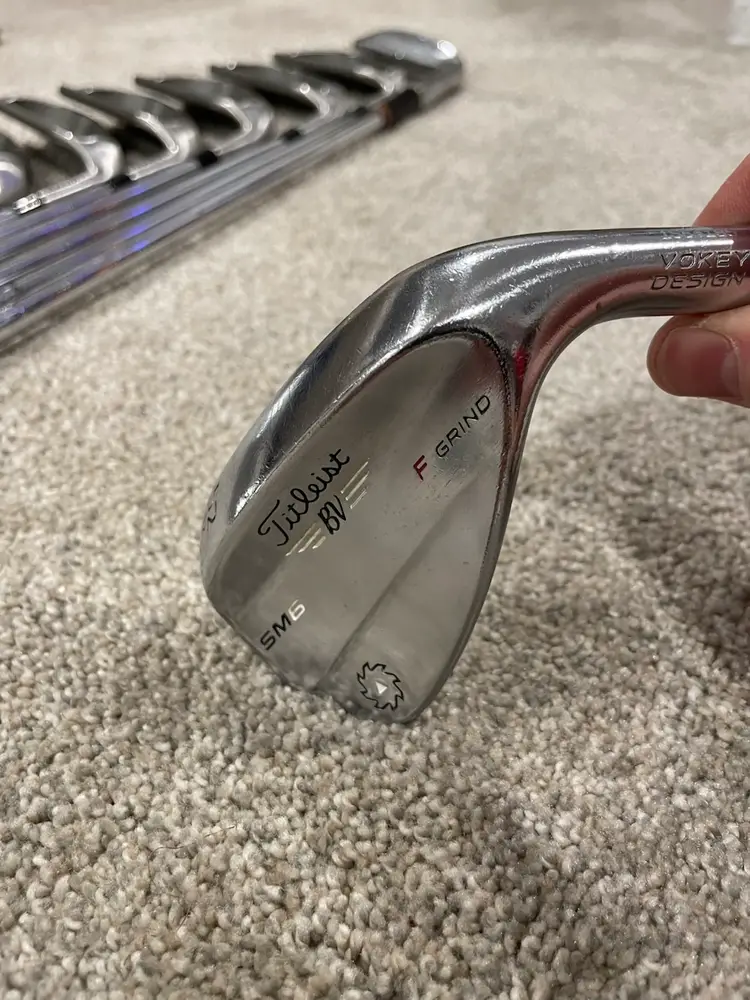 Vokey SM6 - 52.12 F Grind - Wedge Flex - Tour Wrap Midsize