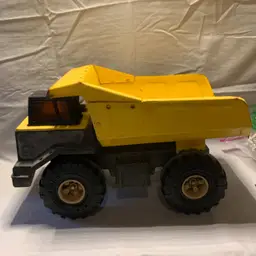 Vintage 1999 Tonka Mighty Dump Truck 768 Hasbro Pressed Steel/Plastic XMB-975