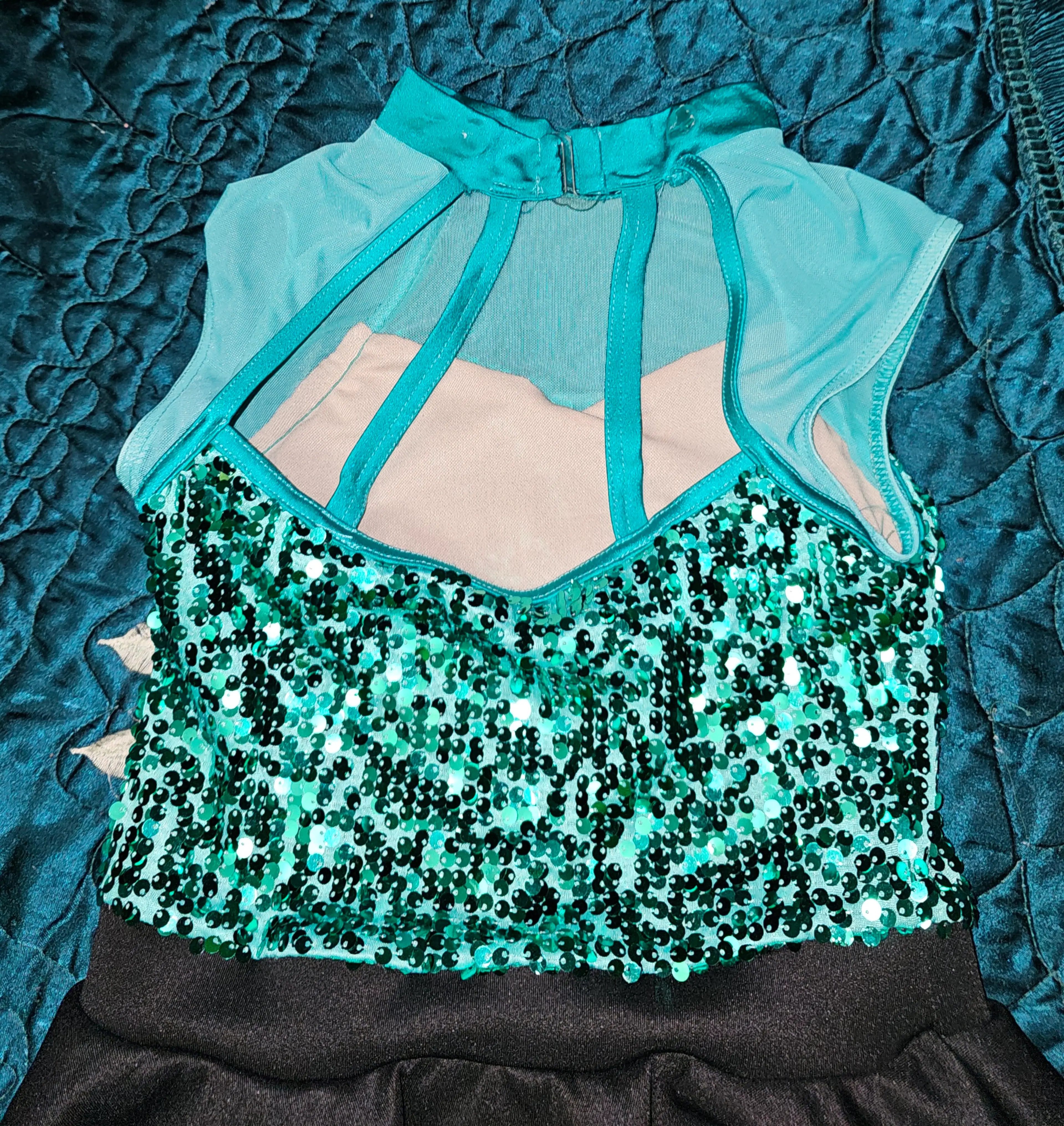 Image 4 of 4
