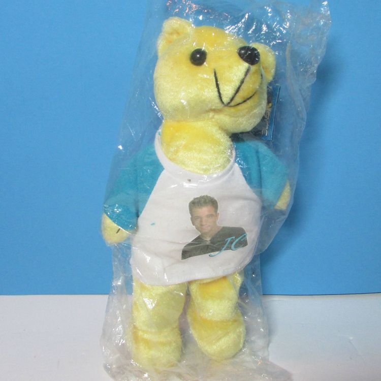 vintage NSync JC teddy bear beanie 9" 2000 Zeeks Inc yellow boy band