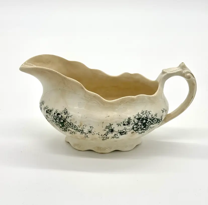 Gravy Boat Vintage / Antique Buffalo Pottery Lamare Porcelain 7”L