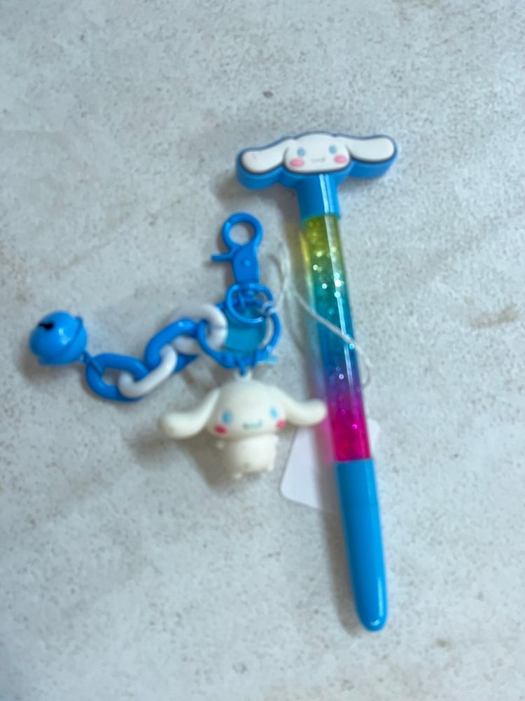 Hello Kitty Friends Keychain And Pen