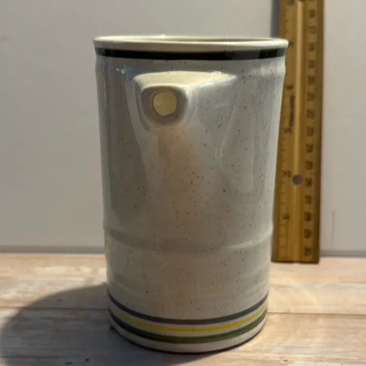 Aron Stone Shannon Irish Creamer Made In Greenwich Ireland 5 Inches Tall
