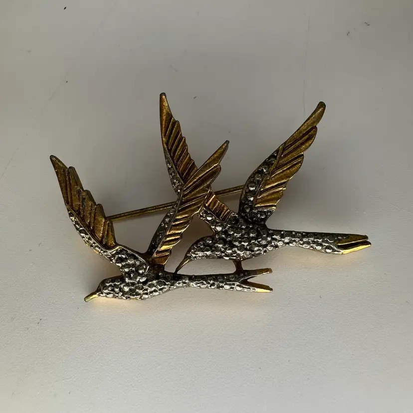 Vintage Michele Lynn Flying Swallow Brooch Signed