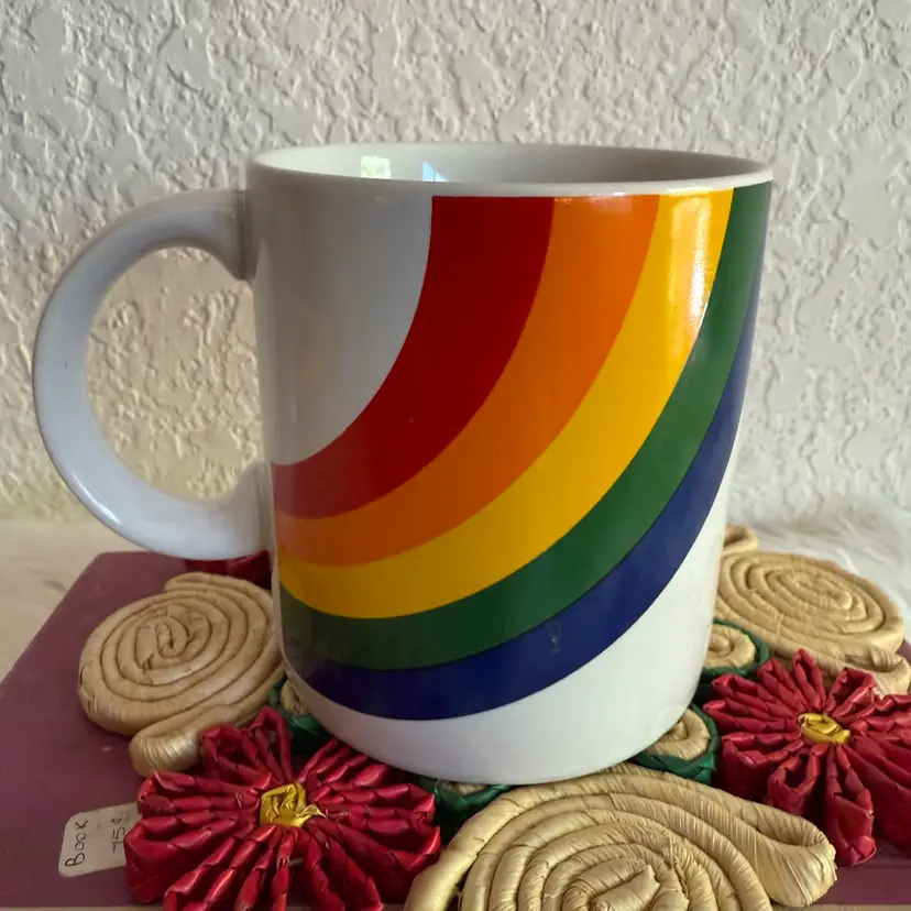 Vintage 1984 Rainbow Mug AS SEEN on Stranger Things, Collectible 80s Coffee Cup