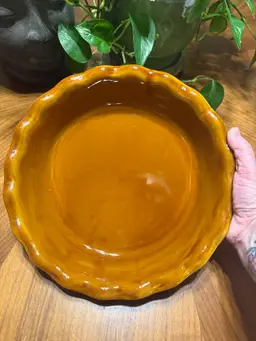 Vintage Emile Henry France 6181 Ceramic Pie Dish – Warm Honey Glaze Stoneware Bakeware, French Provincial Kitchen Decor