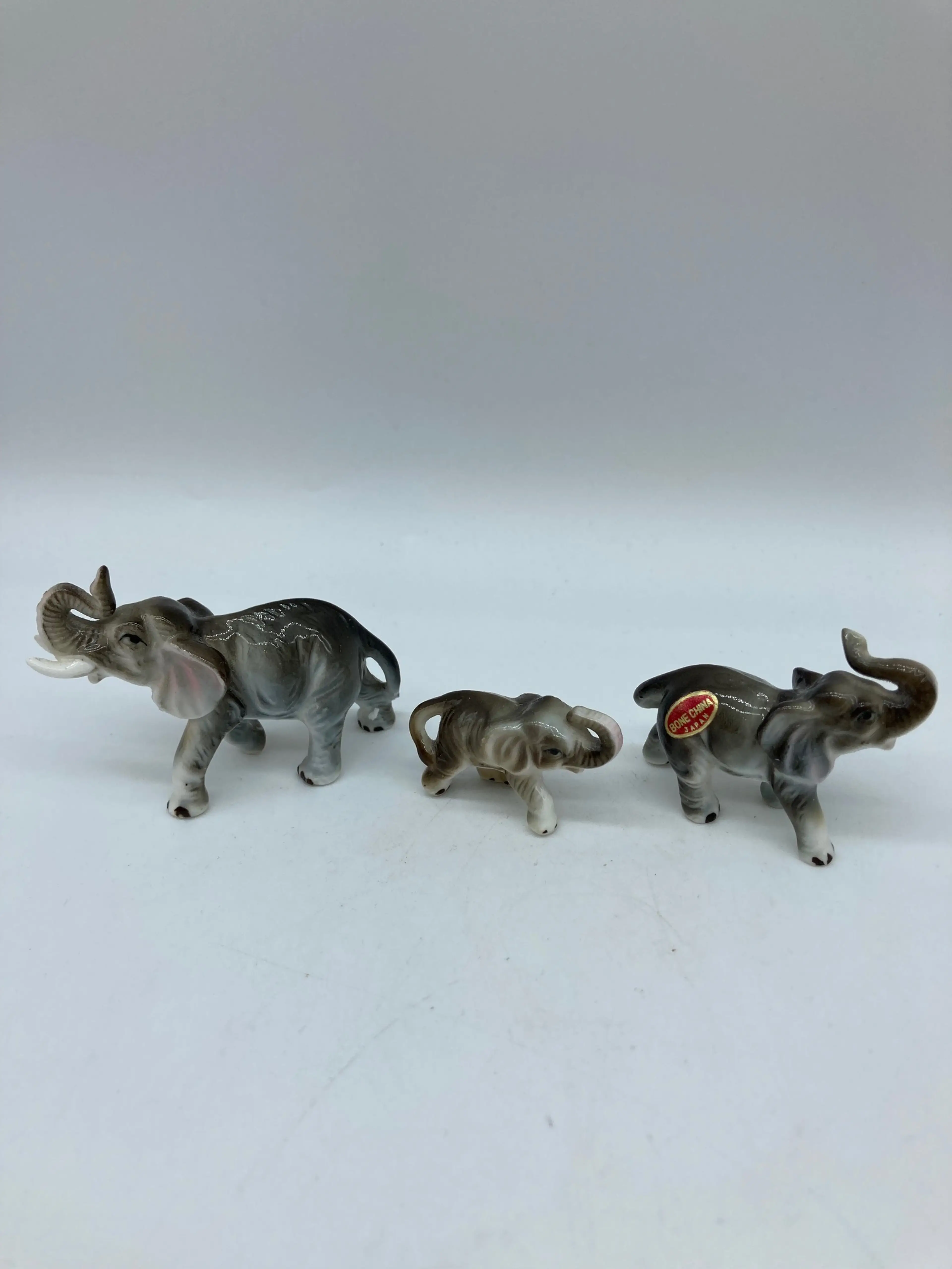 Image 2 of 3