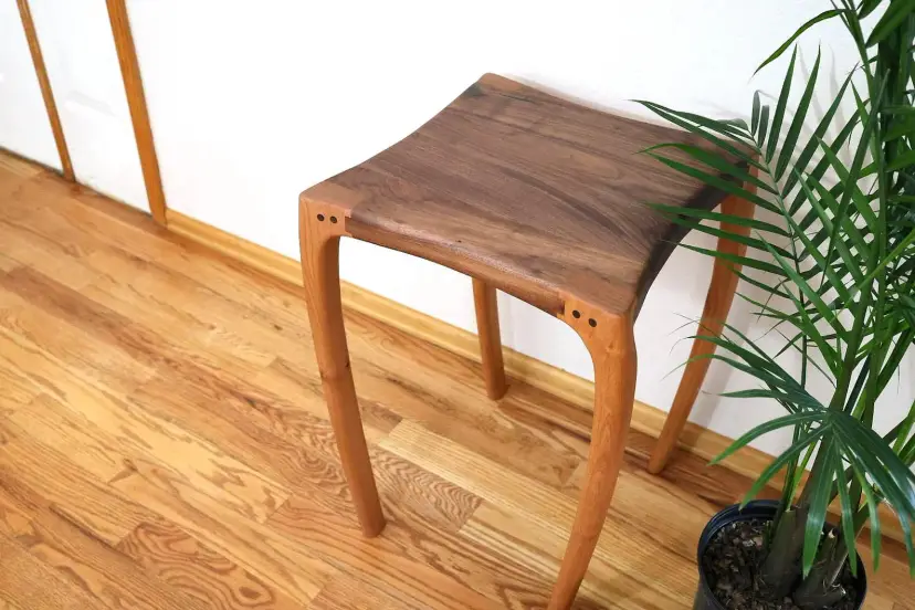 Handcrafted Walnut End Table | Modern Curve Design with Alder Legs
