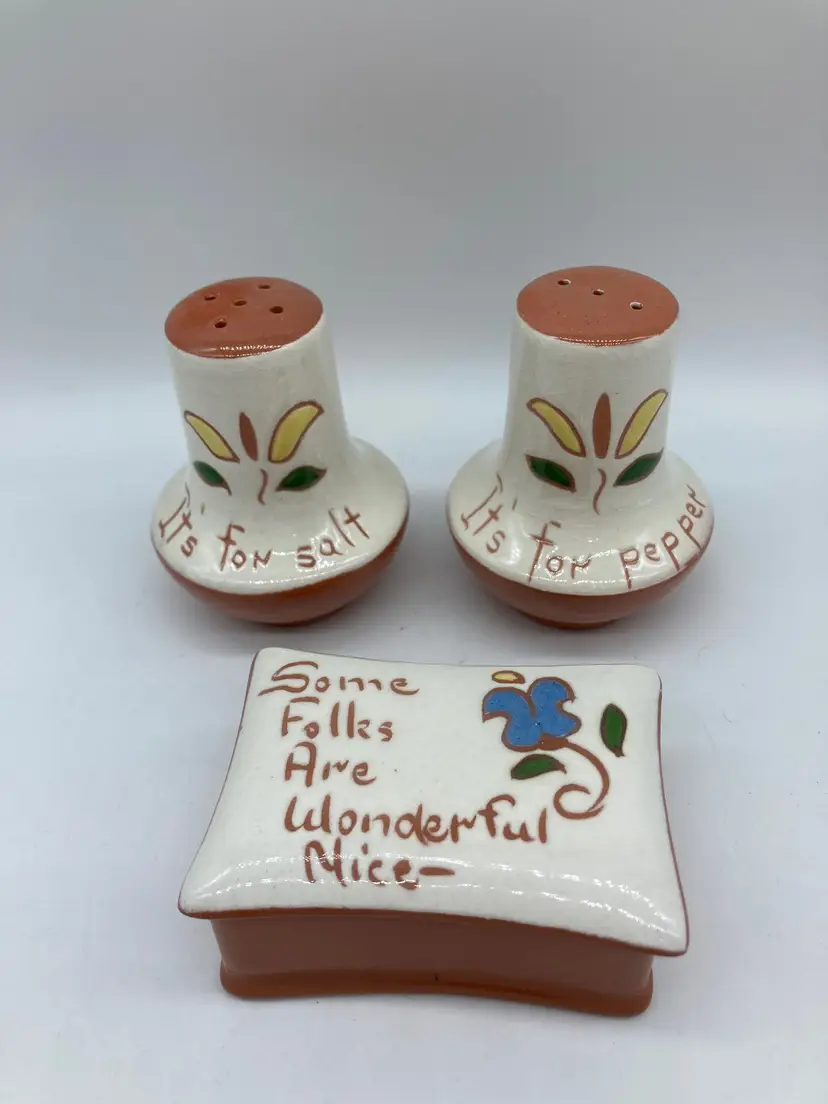 Pennsylvania Dutch Motto Redware Pottery Trinket Box With Lid PLUS Matching S&P Set