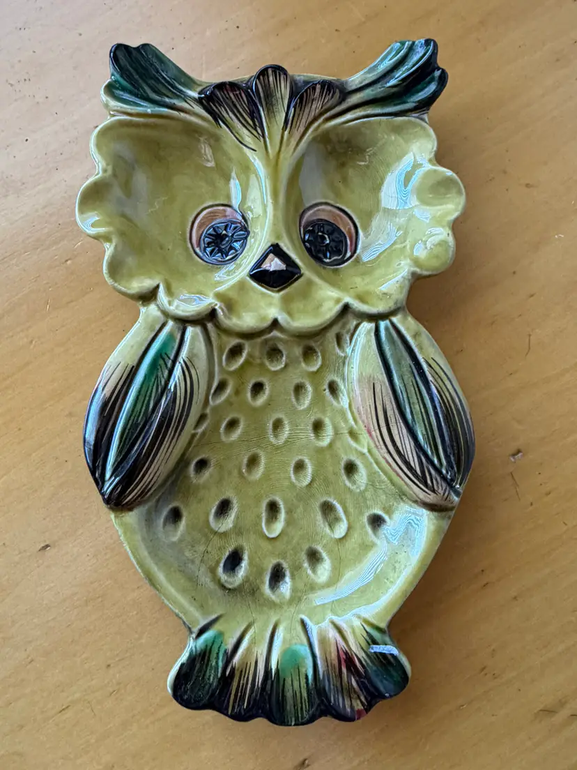 Vintage Avocado Green Owl Trinket Tray, some damage