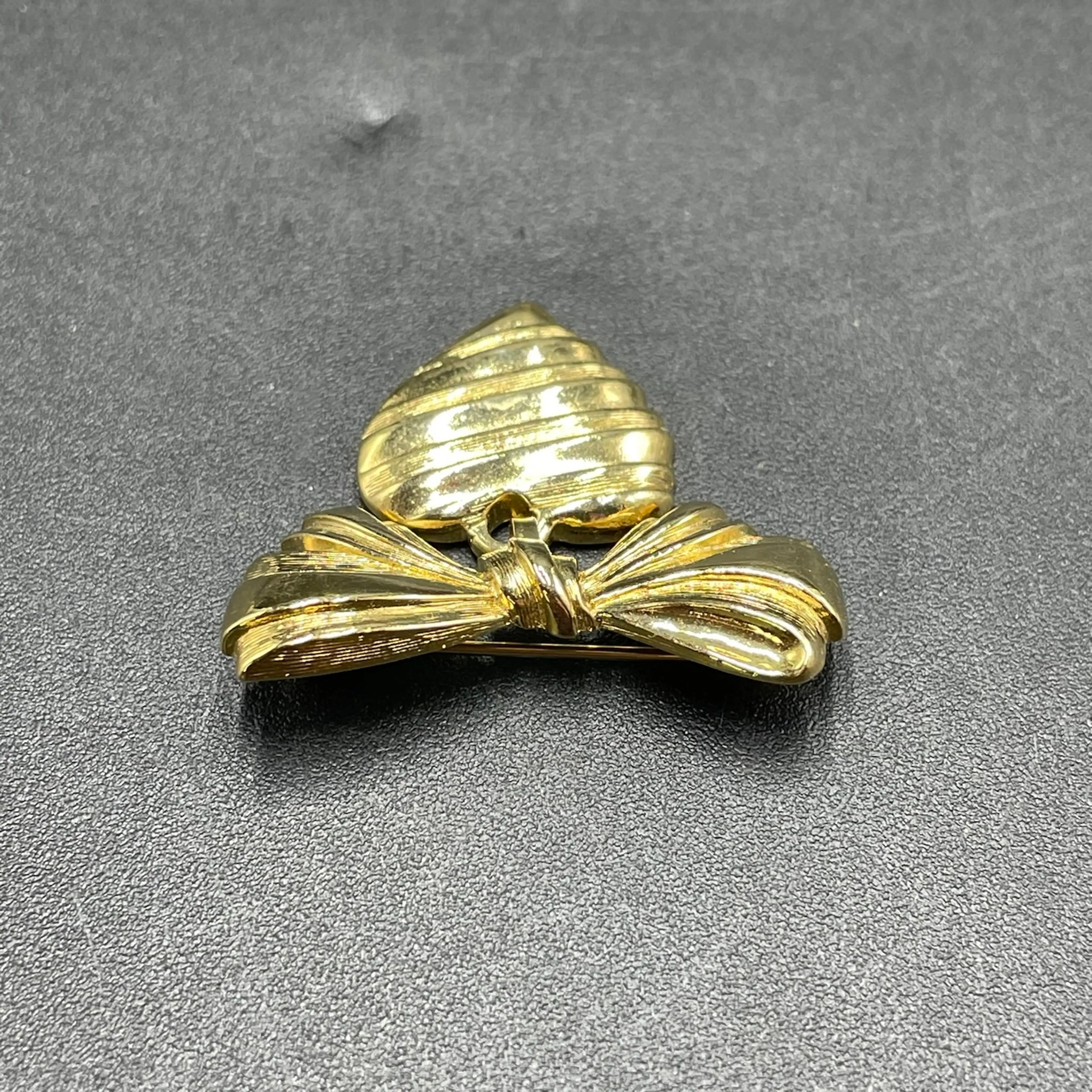 Image 3 of 8