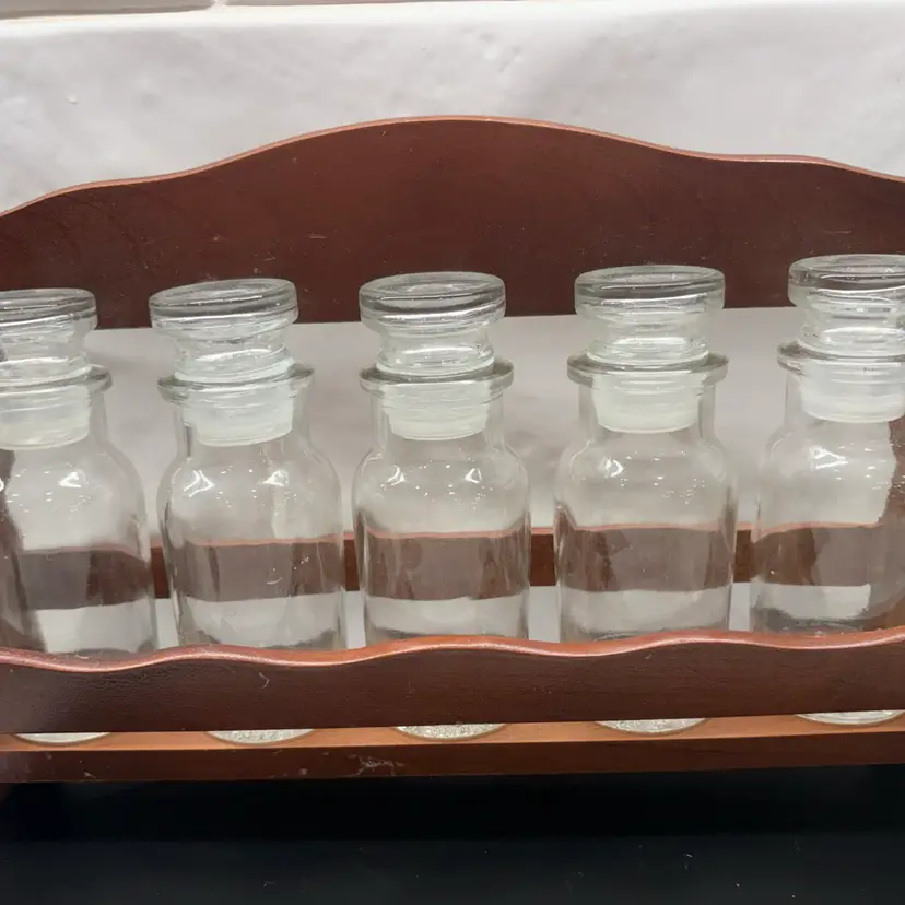 Wood Spice Shelf With 5 Spice Jars