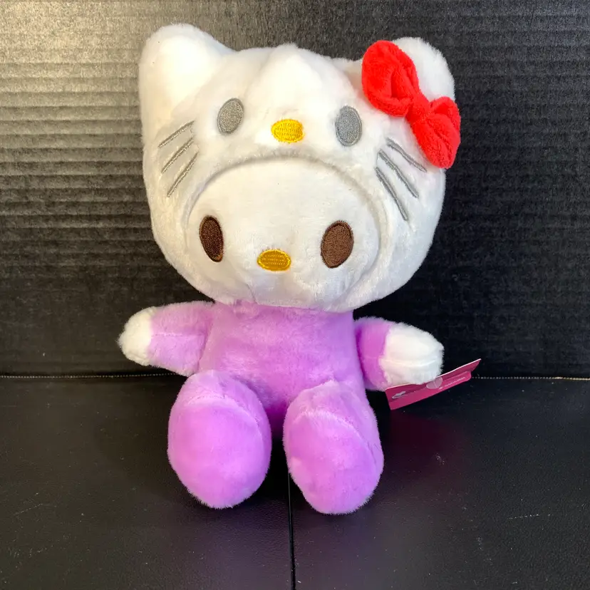 Hello Kitty by Sanrio Plush NWT