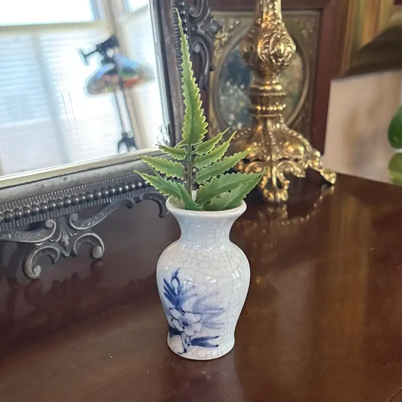 🐇Vintage Porcelain Asian Floral Crackle Bud Vase