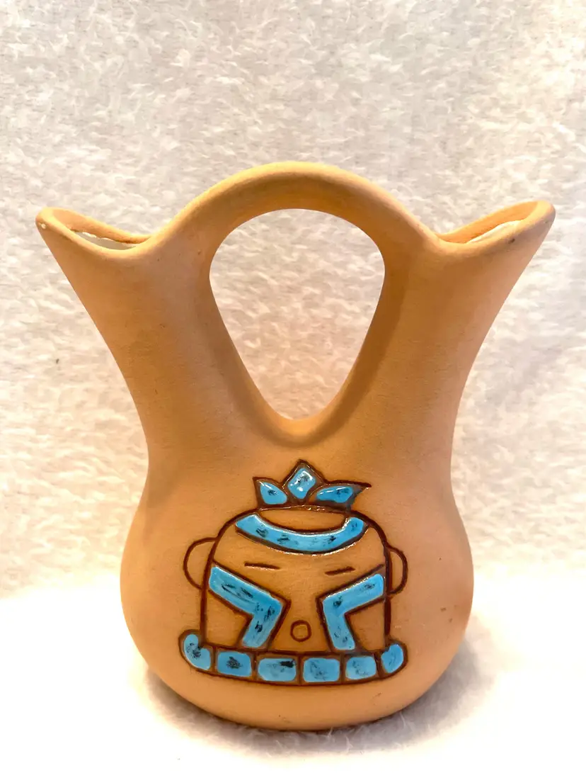 Studio Art Pottery Vase. Native American Style. USA. South West. Hand Painted. Signed And Numbered
