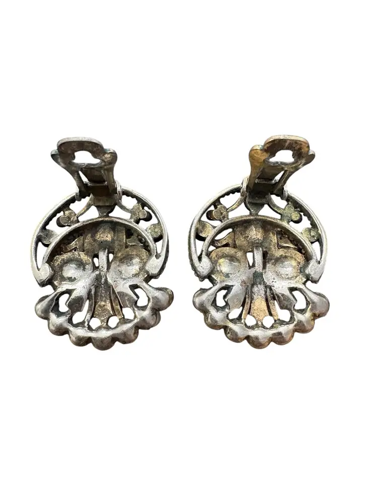 #01 13. Vintage Peacock Rhinestone And Faux Pearl Clip Ons