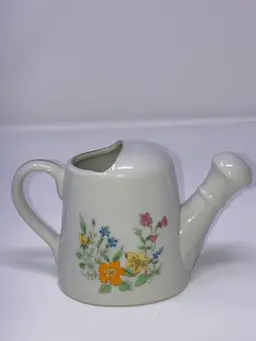 Vintage Takahasi Floral Decorative Watering Can! Made In Japan! 3 1/2” Tall 5 1/2” Wide 💐💐