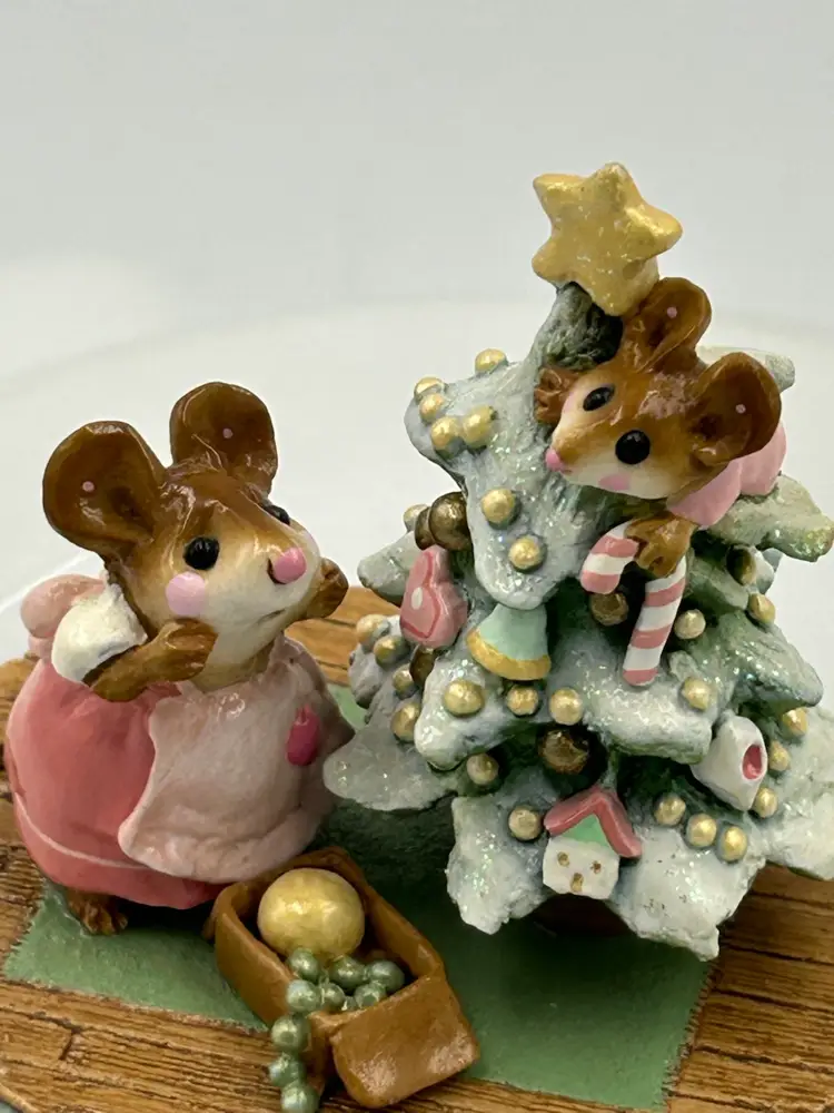 Wee Forest Folk Christmas Figurine – Scamper Raising Cane (pink)- Mouse Figurine