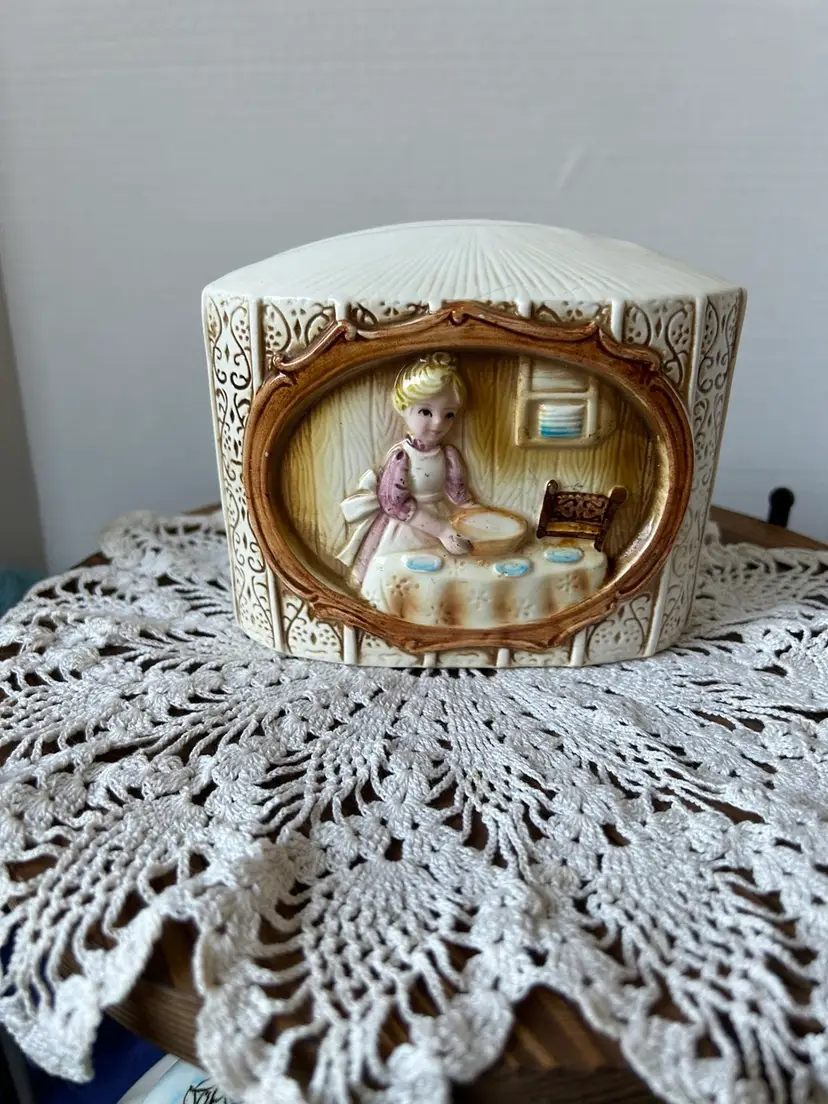Sears Roebuck Pioneer Woman Napkin Holder 1978