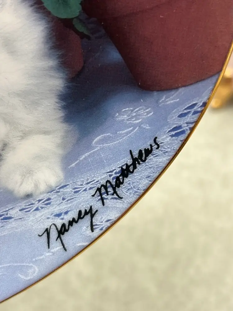 #01 Vintage Franklin Mint Nancy Matthews True Blue Friends Collector Plate Kitten Cat Oval 9x7
