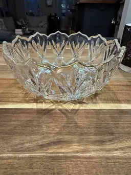 Mikasa Gold Trimmed Bowl