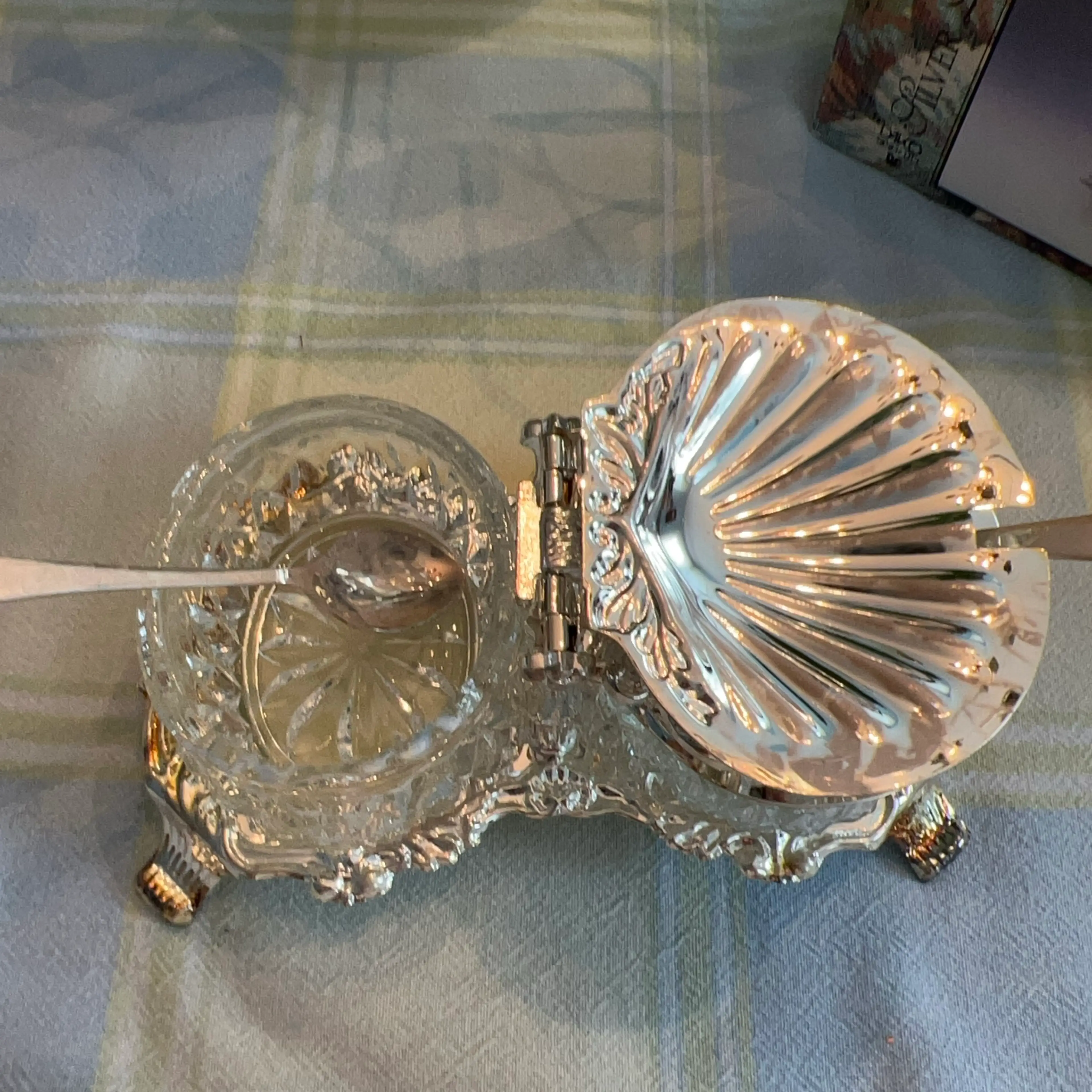 Image 4 of 5