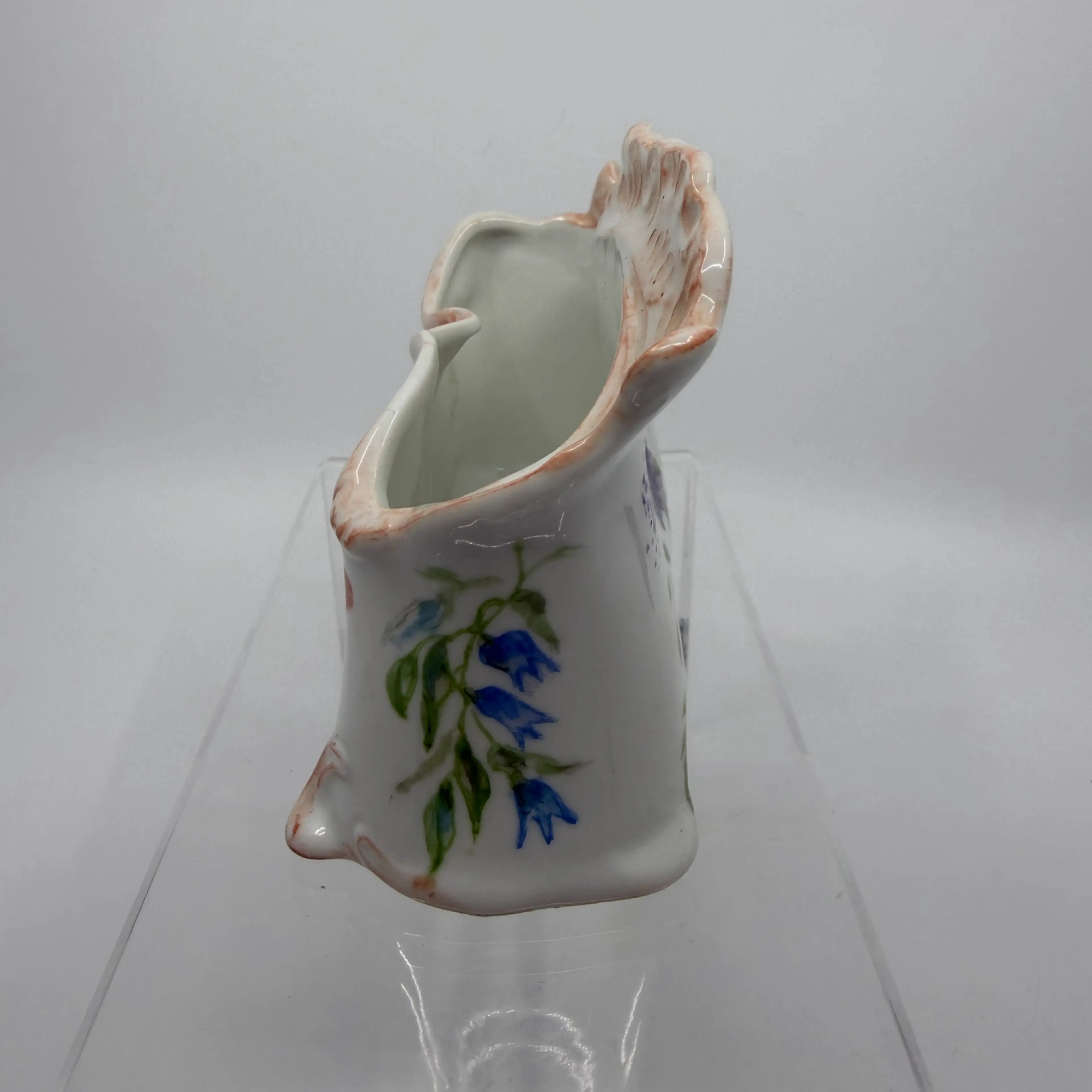 Image 3 of 9