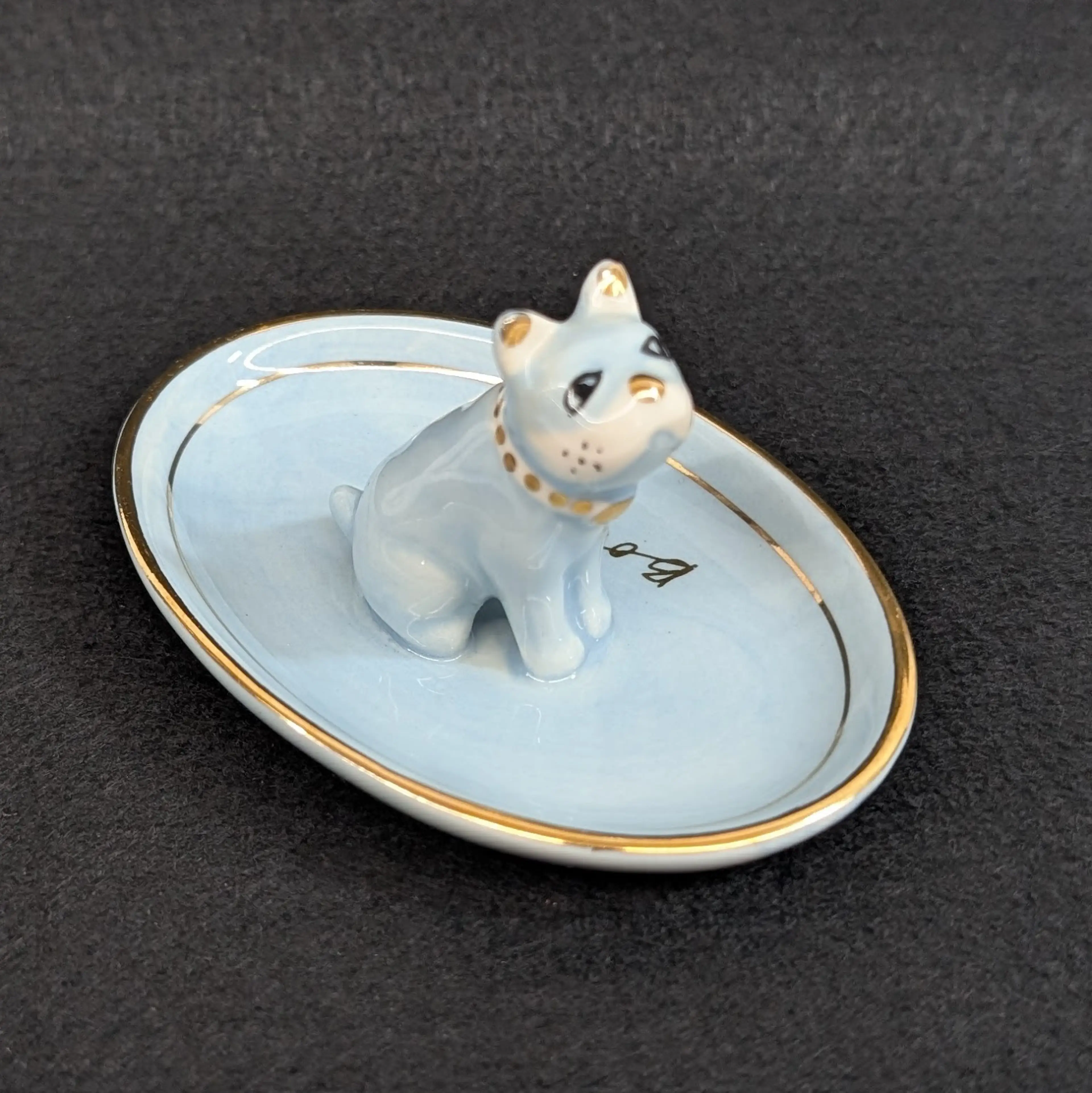 Image 4 of 10