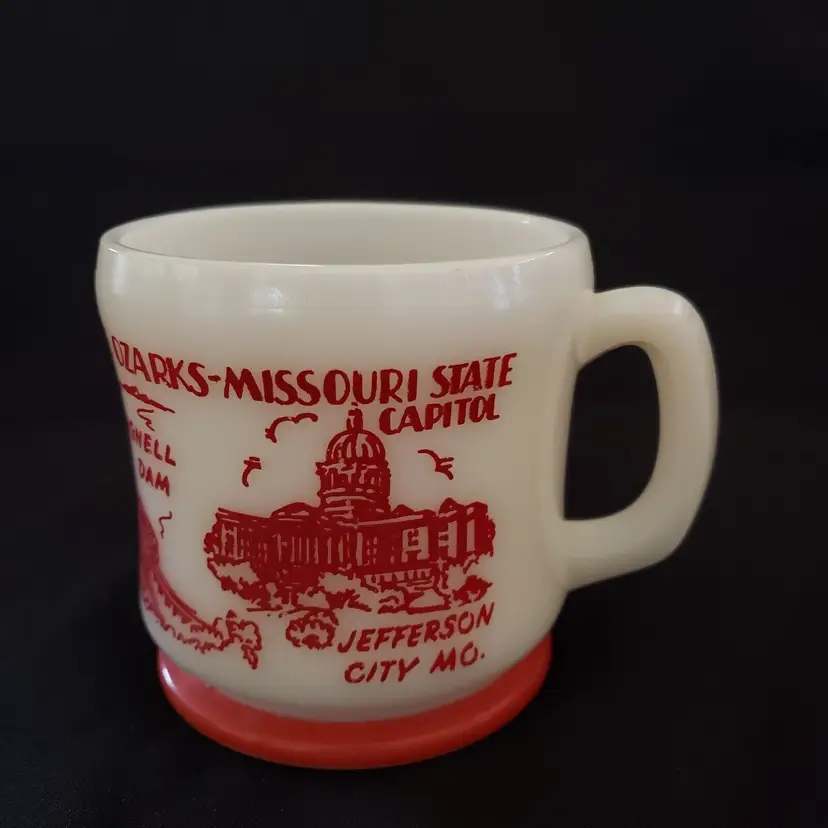 Hazel Atlas Milk Glass Missouri Souvenir Coffee Mug Cup 3.5" Tall Vintage