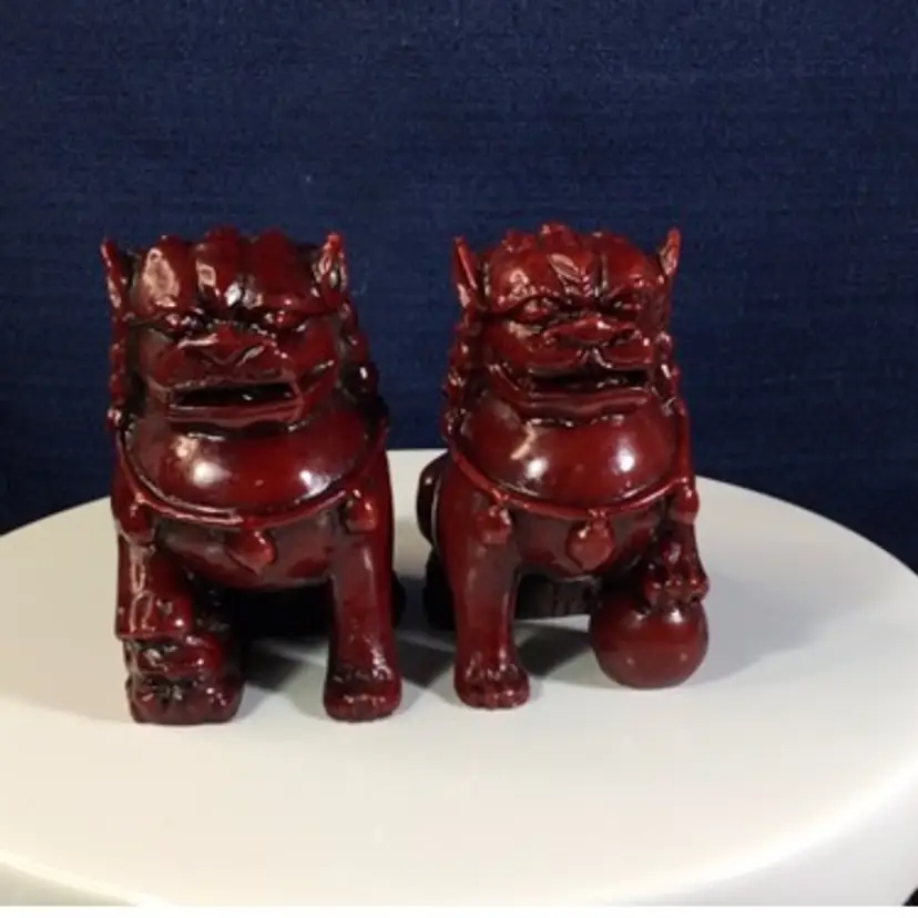 Red Resin Chinese Foo Dog Figurines Set