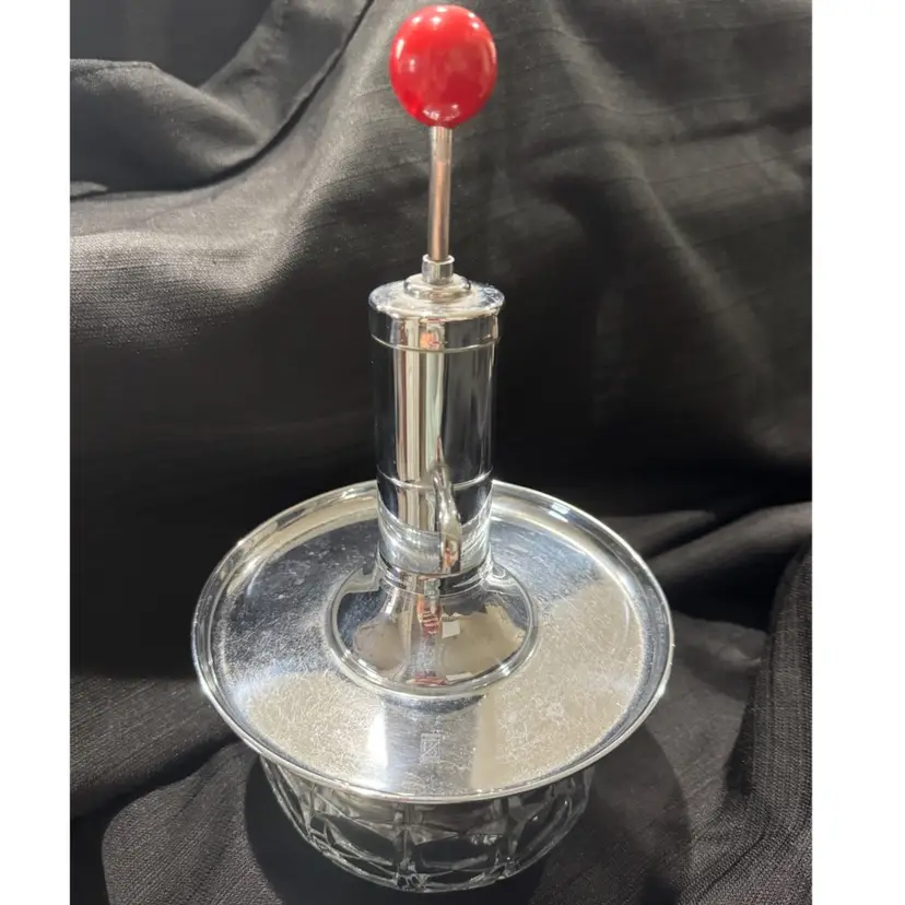 Vintage Art Deco Park Sherman Shot Serving Liquor Decanter