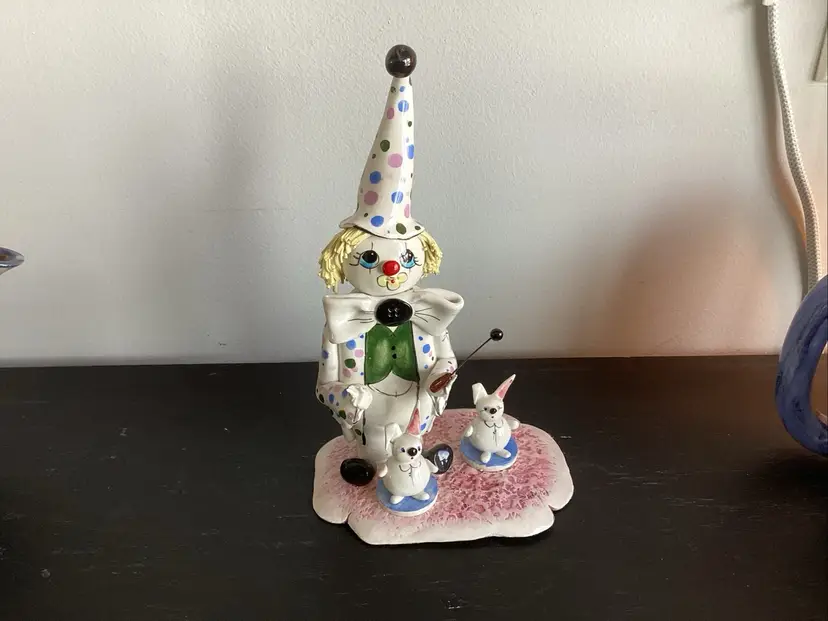 3422-Signed Pottery Clown, Italian, Zampiva, 8x5x3.5”