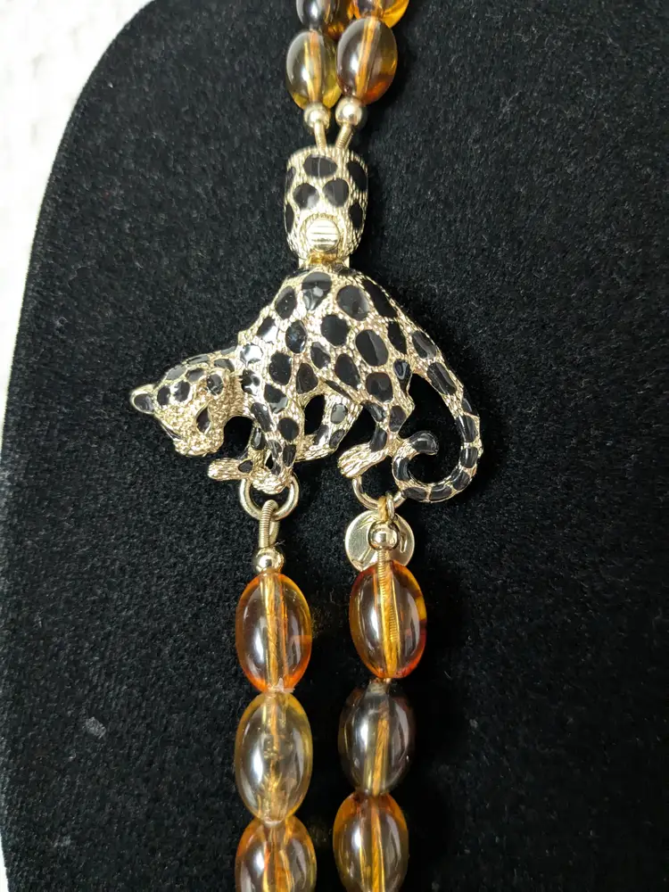 Necklace Talbots Leopard Cat Iced Tea Applejuice Plastic Lucite Graduated Bead 24 inches