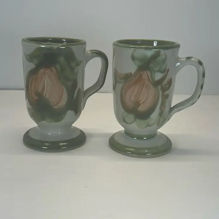 Louisville Stoneware Pottery Harvest Pear Set Of 2 Mugs