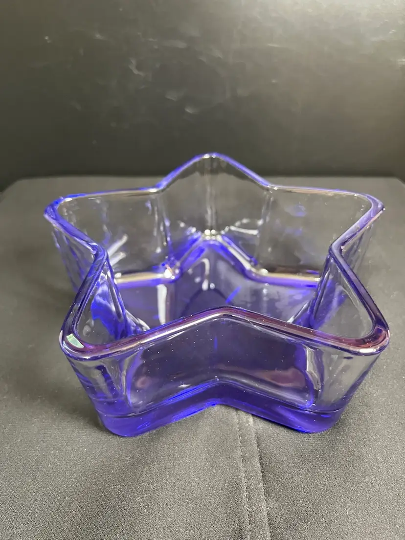 Clear Glass w/ Cobalt Bottom 5 Point Star-Use for Candy, Potpourri, Nuts....-Lot 51