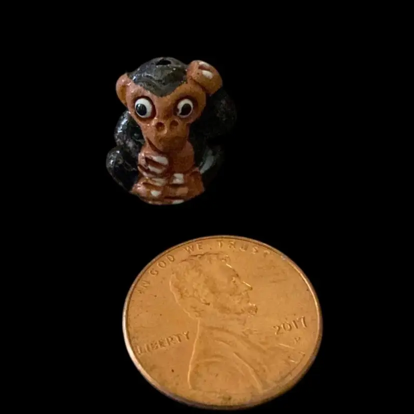 #15- Vintage  Animal Sculpture Figurine/Bead Made In Ecuador Hand Made As Pictured