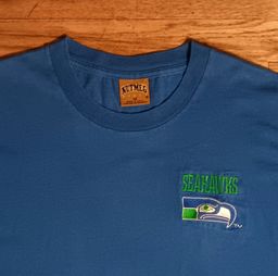 vintage Seattle Seahawks Embroidered t-shirt NFL Football mariners kraken
